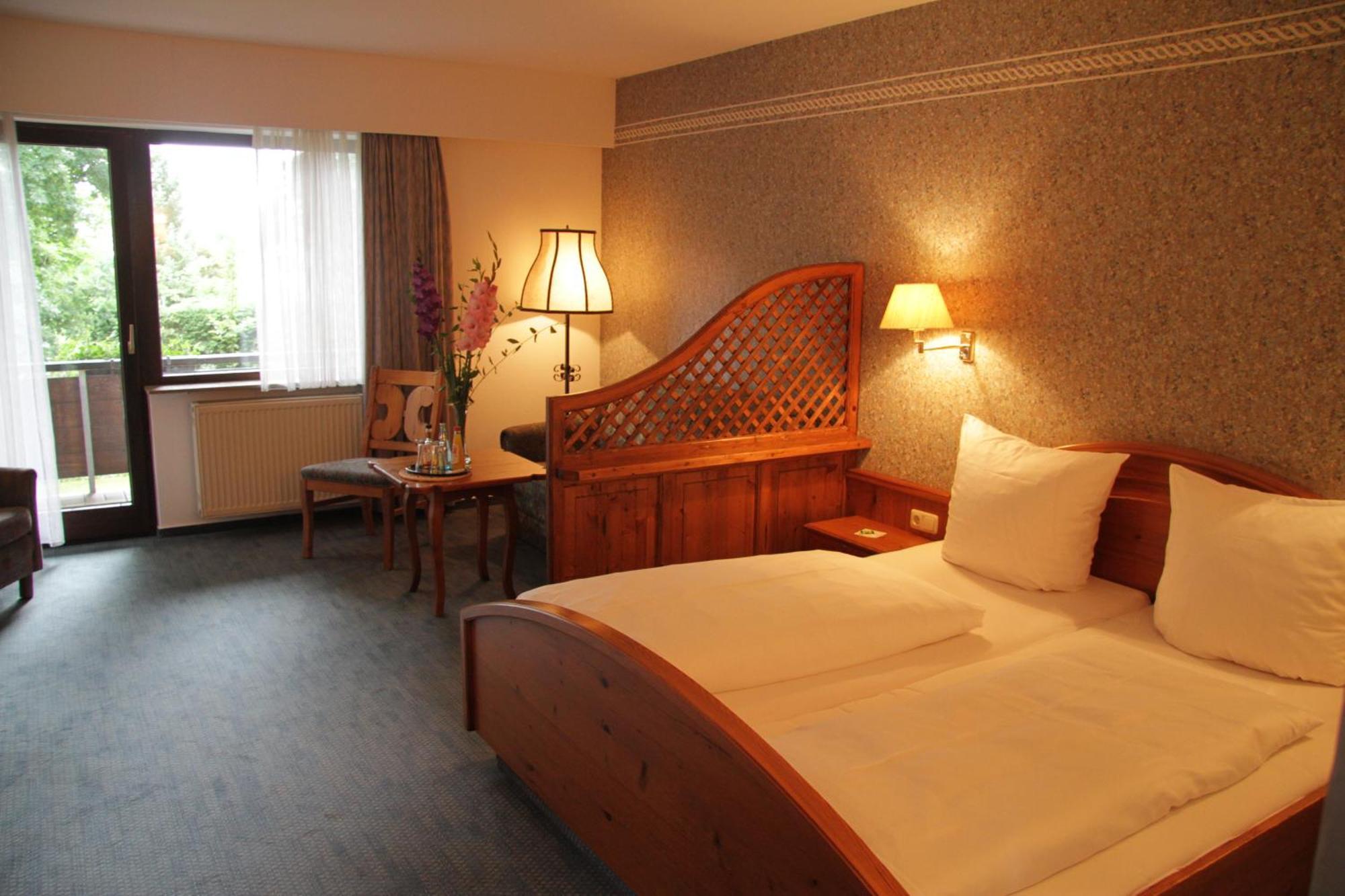 Hotel Buechner Garni Bad Konig Room photo
