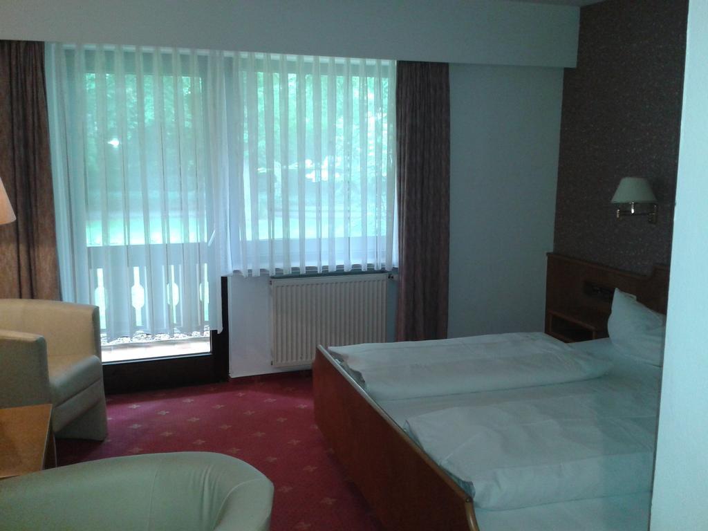 Hotel Buechner Garni Bad Konig Room photo