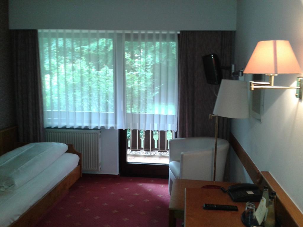 Hotel Buechner Garni Bad Konig Room photo